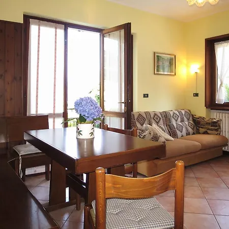 Apartament Casa Prisca 110s Castiglione dʼIntelvi